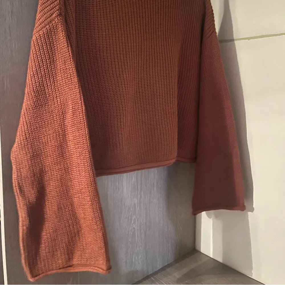 Like New Wild Fable sweater - Image 5