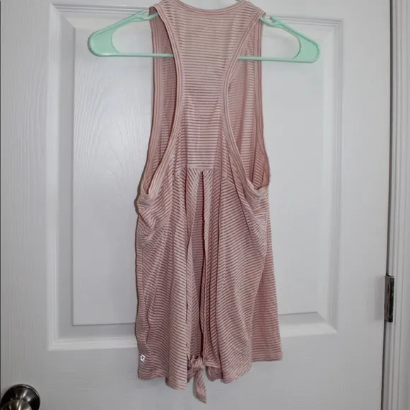 Gap fit semi sheer tank top with tie‎ back medium - Image 3