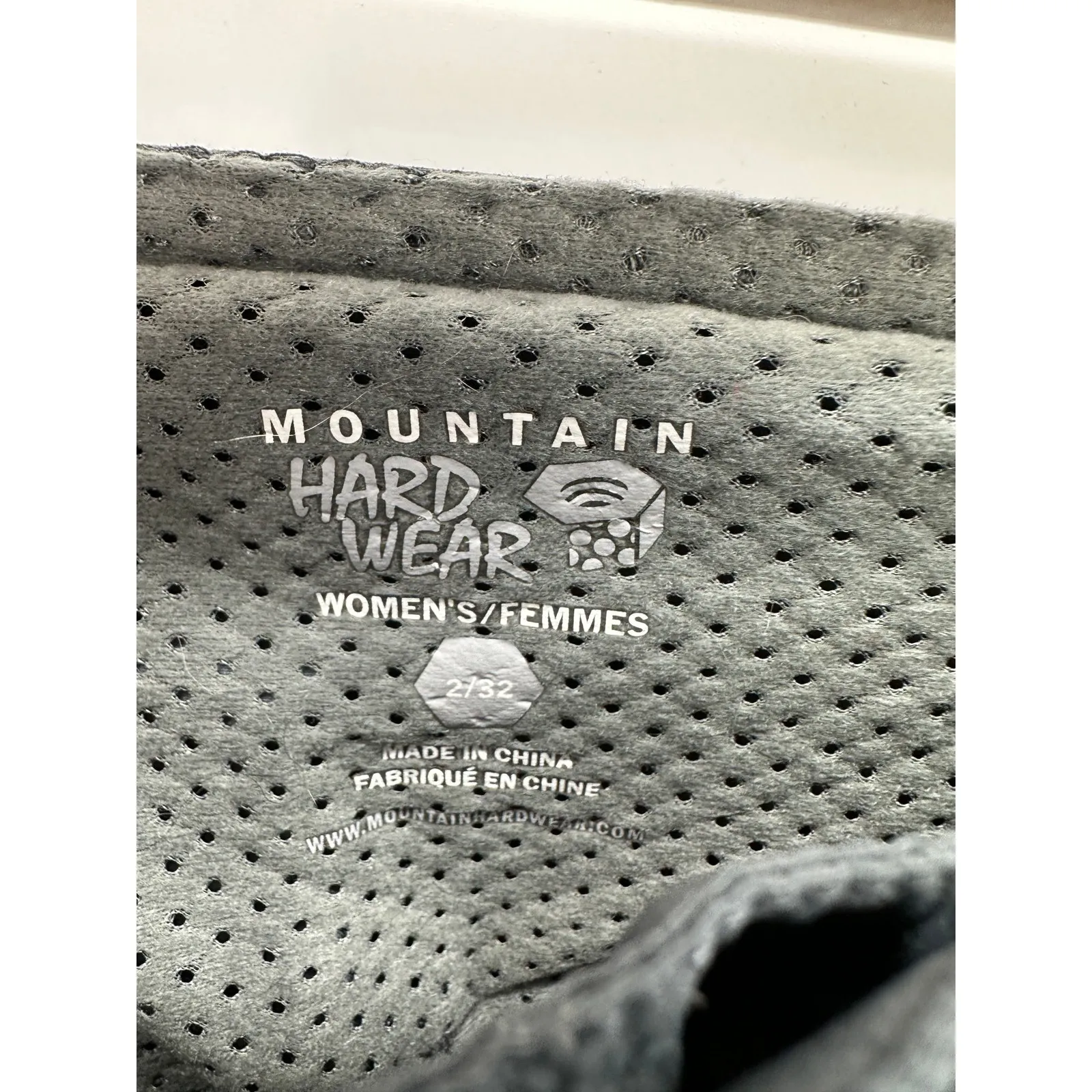 Mountain Hardwear Grey Nylon Drawstring Convertible Pants Women's Size 2/32 - Image 5