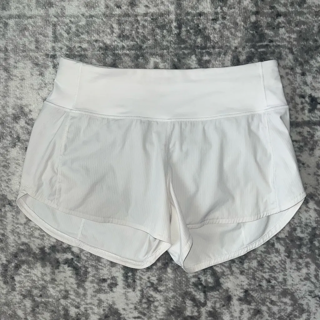 Lululemon Speed Up Short Long *4" Updated Fit - Image 4