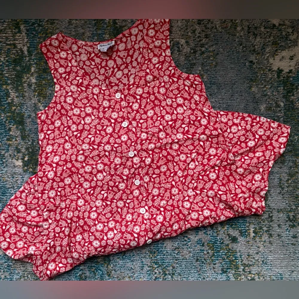 Vintage Mothers Work maternity red vase print button front romper, size small - Image 2
