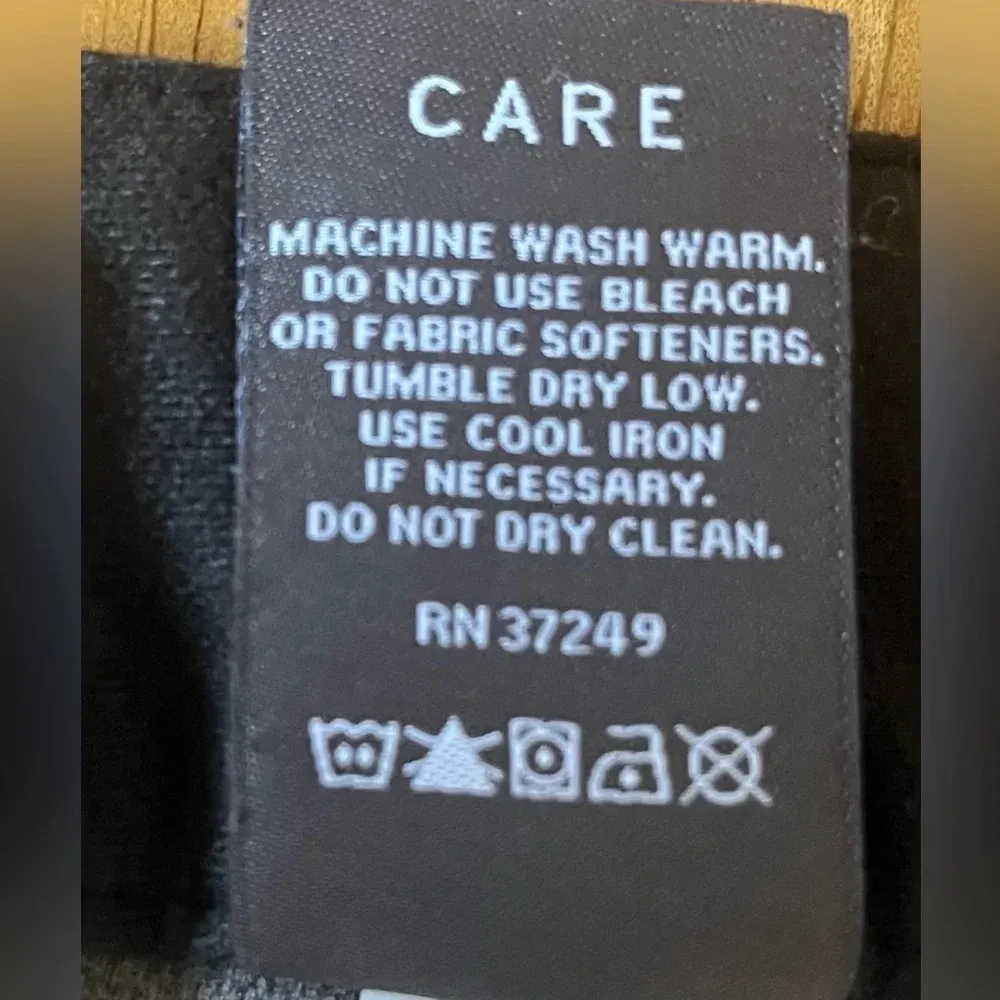 REI skorts, size 14 Black - Image 3