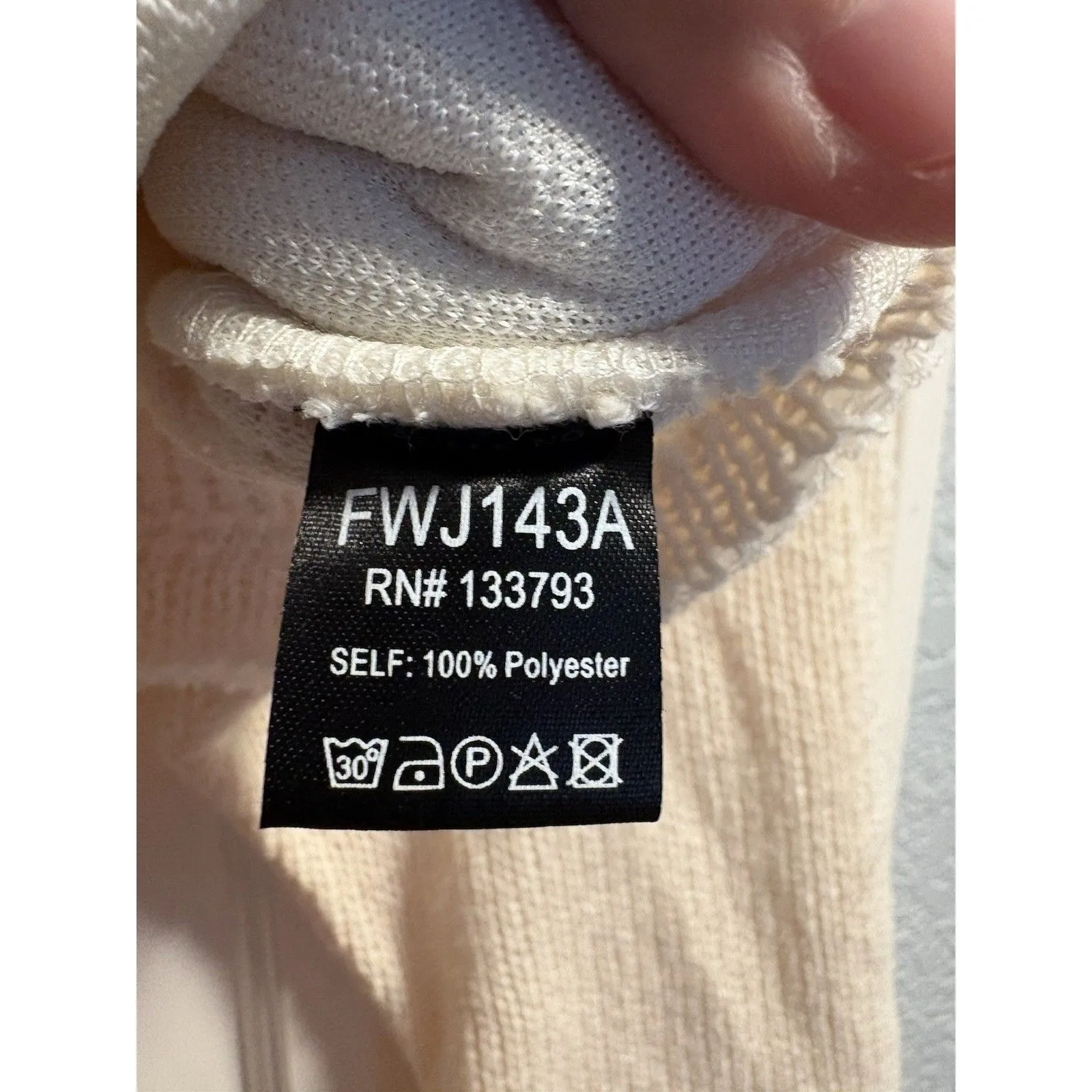 POL Jacket Sherpa Knit Button Front Cropped Ivory Beige Collared Womens Small - Image 3