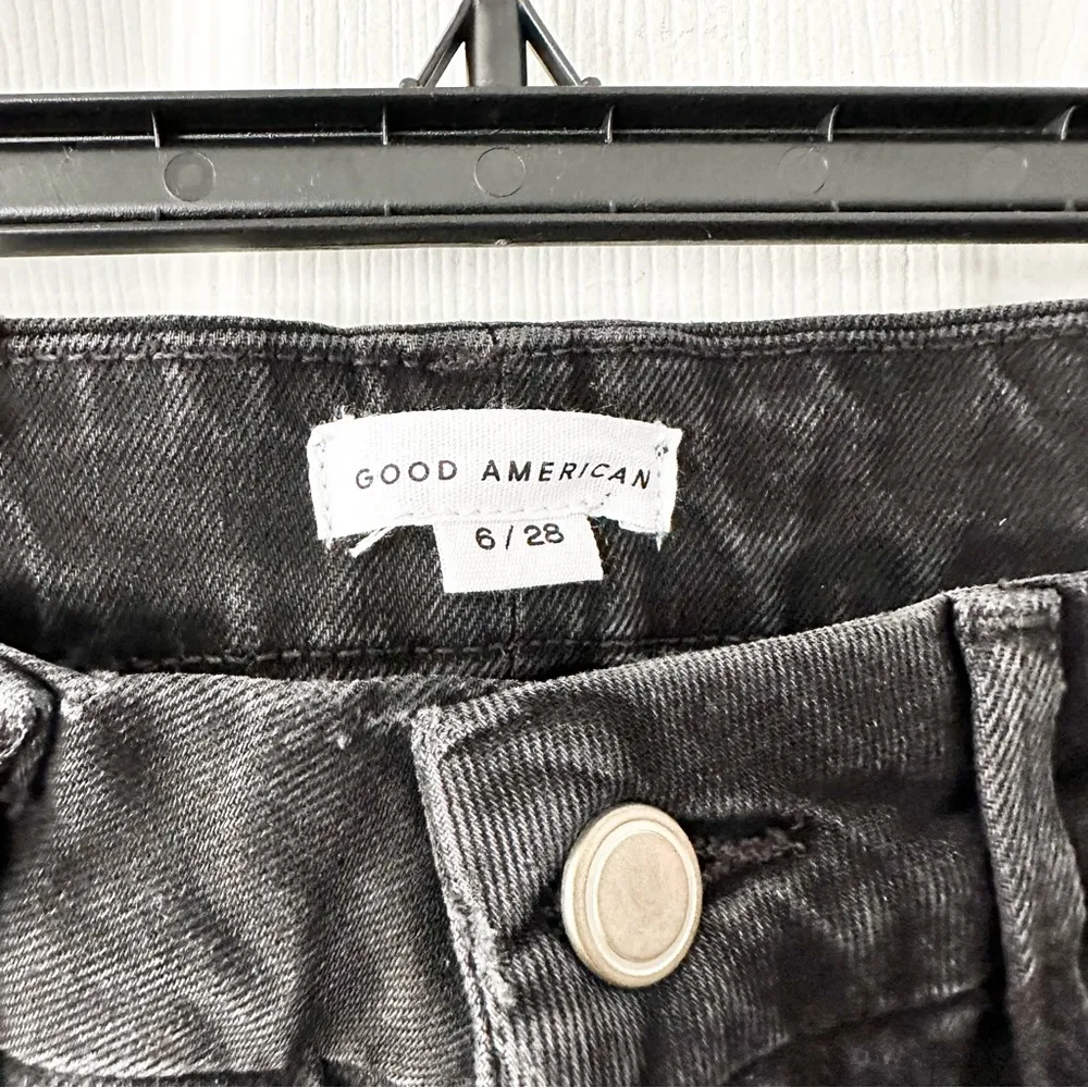 Good American NWT Black Good Boy Straight Leg Denim Jeans Busted Knee 6/28 - Image 5