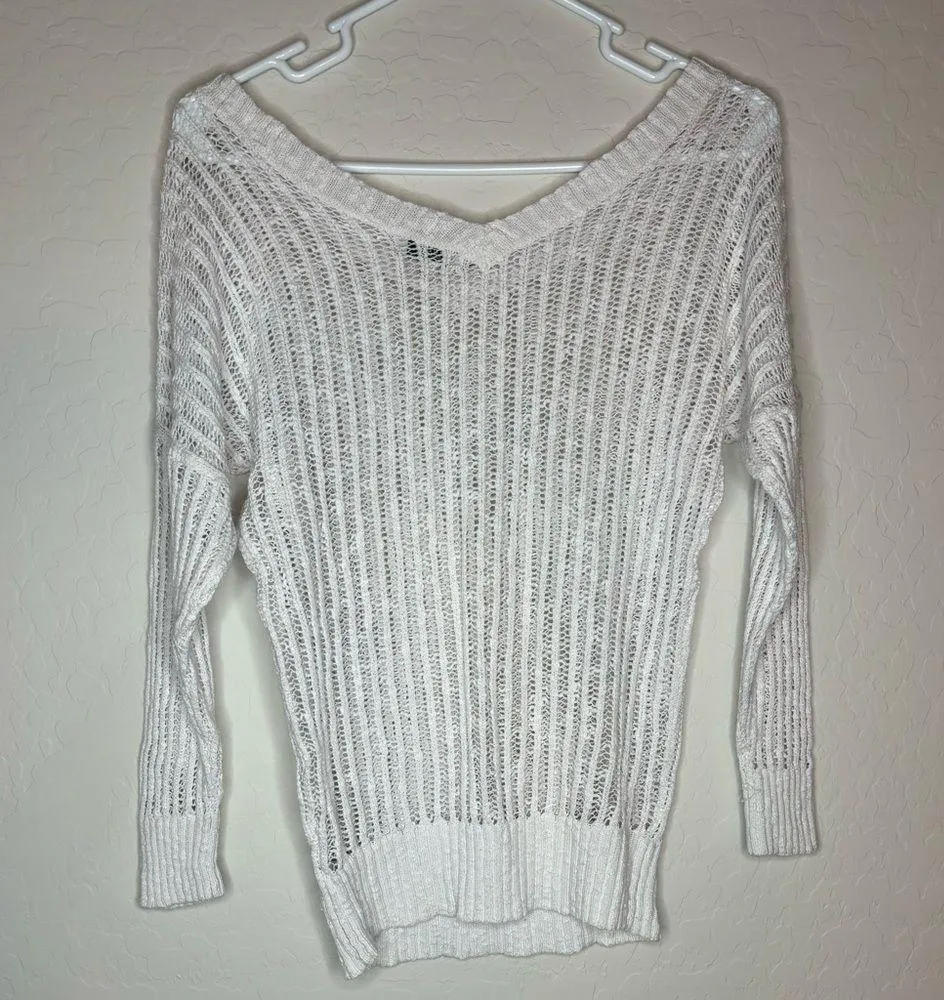 Guess Women Sweater Small White Open Knit 3/4 Sleeve V- Neck - Image 4