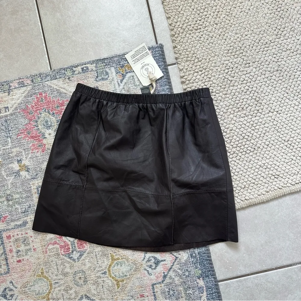 Urban Renewal Leather Mini Skirt - Image 5