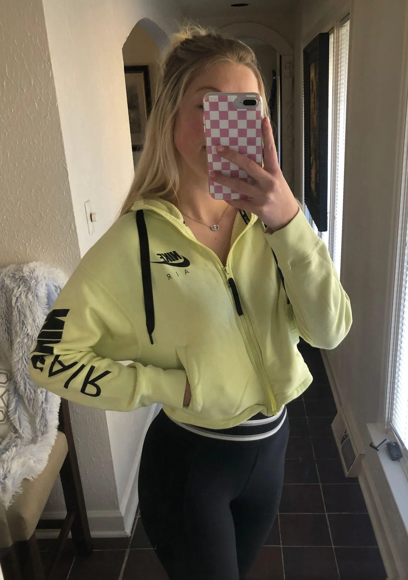 Nike Cropped Zip-Up - Image 2