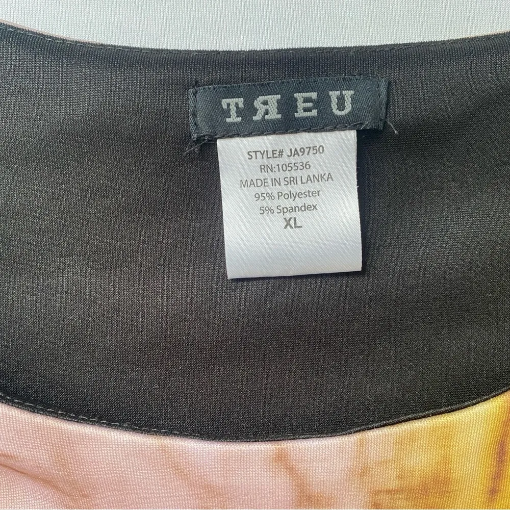 TREU Pandas Scenery Elastic Waist Women’s Dress
Size XL
95% Polyester 5% Spandex - Image 10