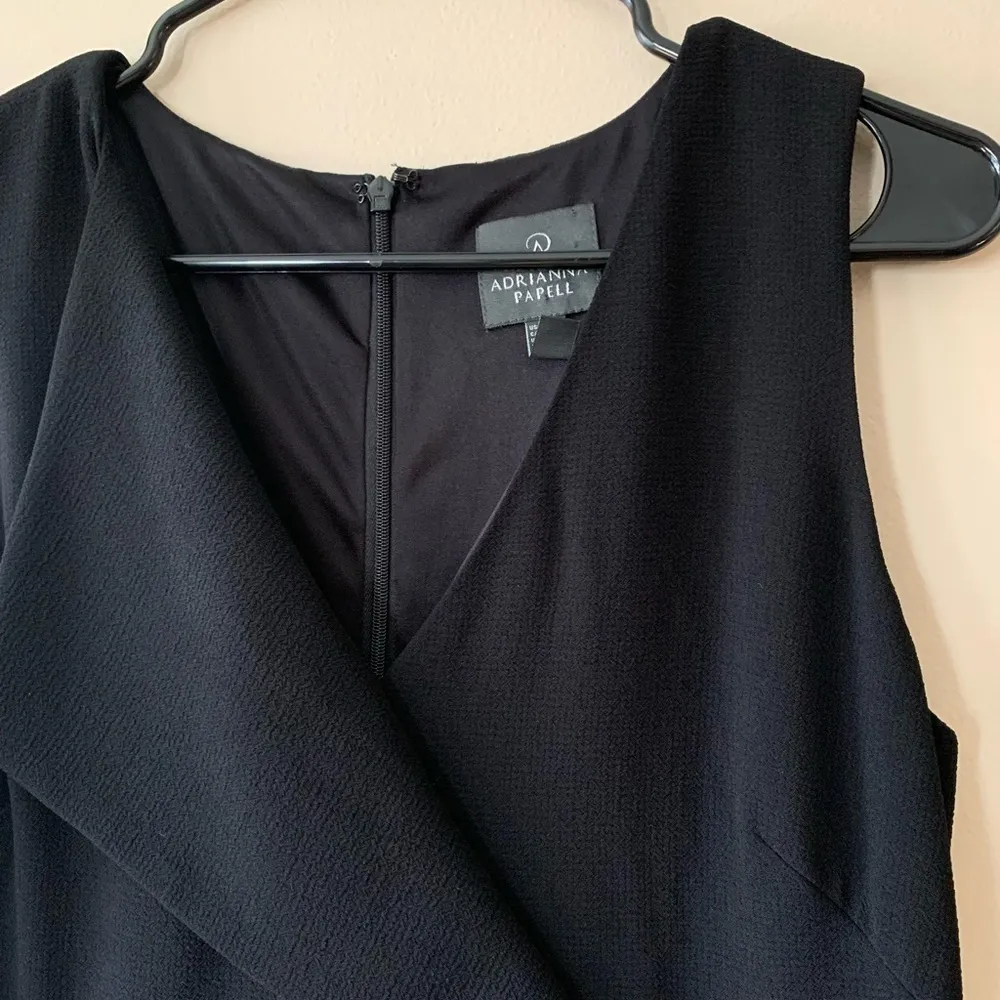 Adrianna Papell Black V-Neck Sleeveless Classic Midi Sheath Dress Size 6 - Image 7