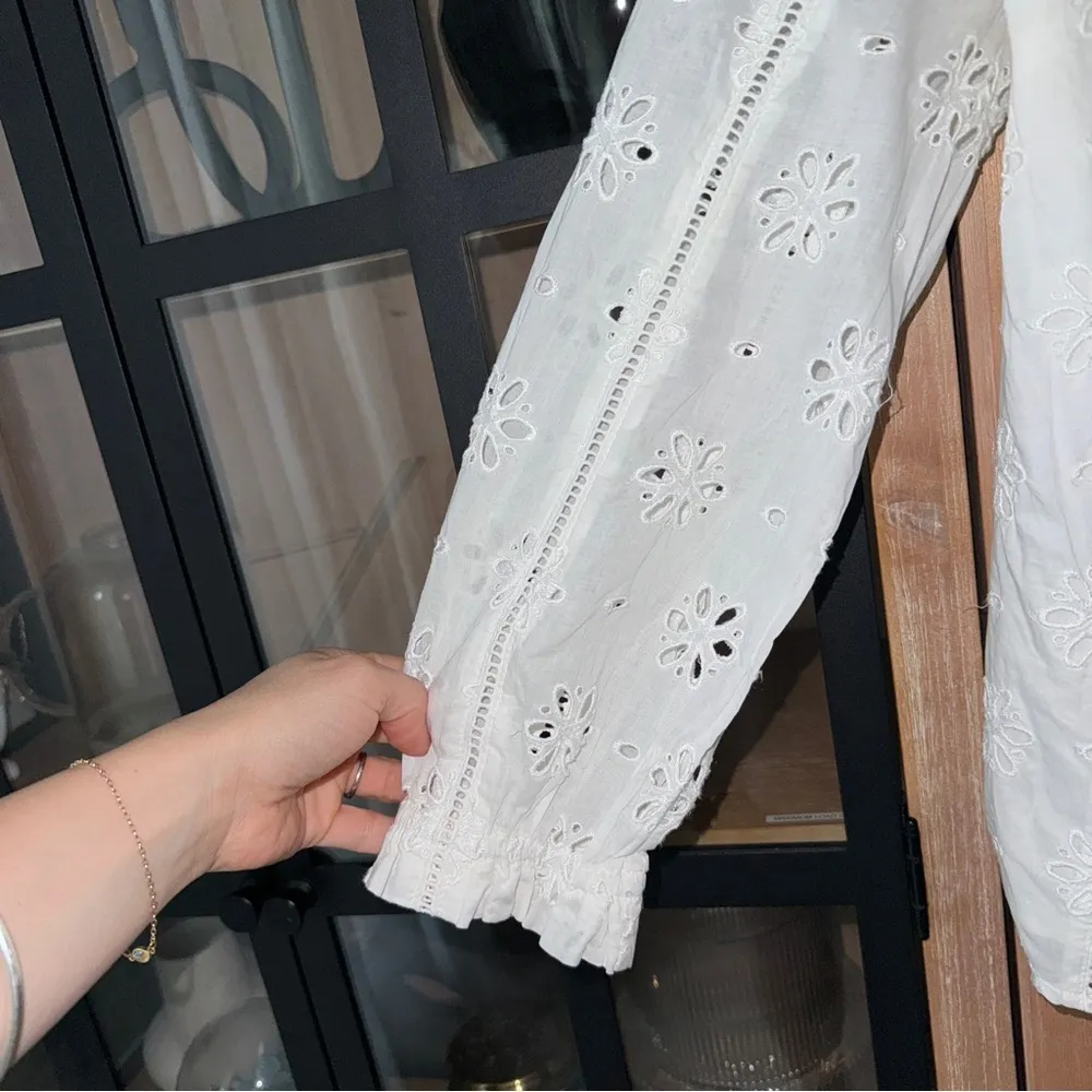 J. CREW Eyelet blouse top long sleeve ruffle mock neck floral lattice ladder - Image 5