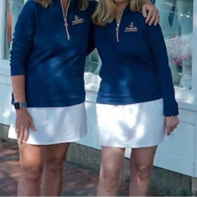 Lilly Pulitzer Annapolis Gold Embroidered Navy Popover Xs - Image 2