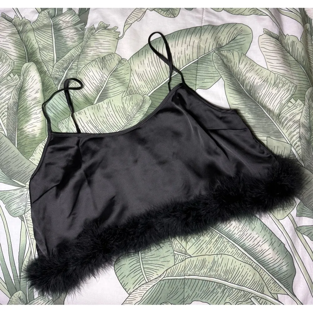 Forever 21 Black Feather Trim Cropped Satin V-Neck Cami Top Blouse Size XL NWT - Image 7