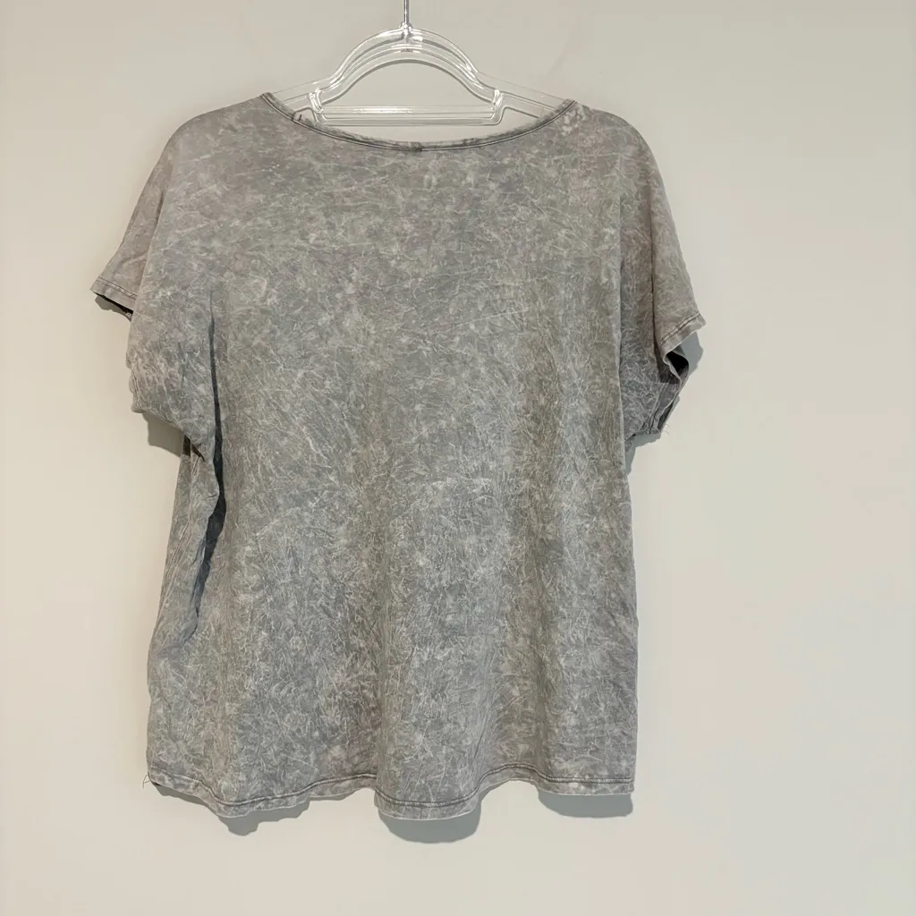 American Age Beautiful Lace sleeve tie‎ dye acid wash Top grey size medium - Image 2