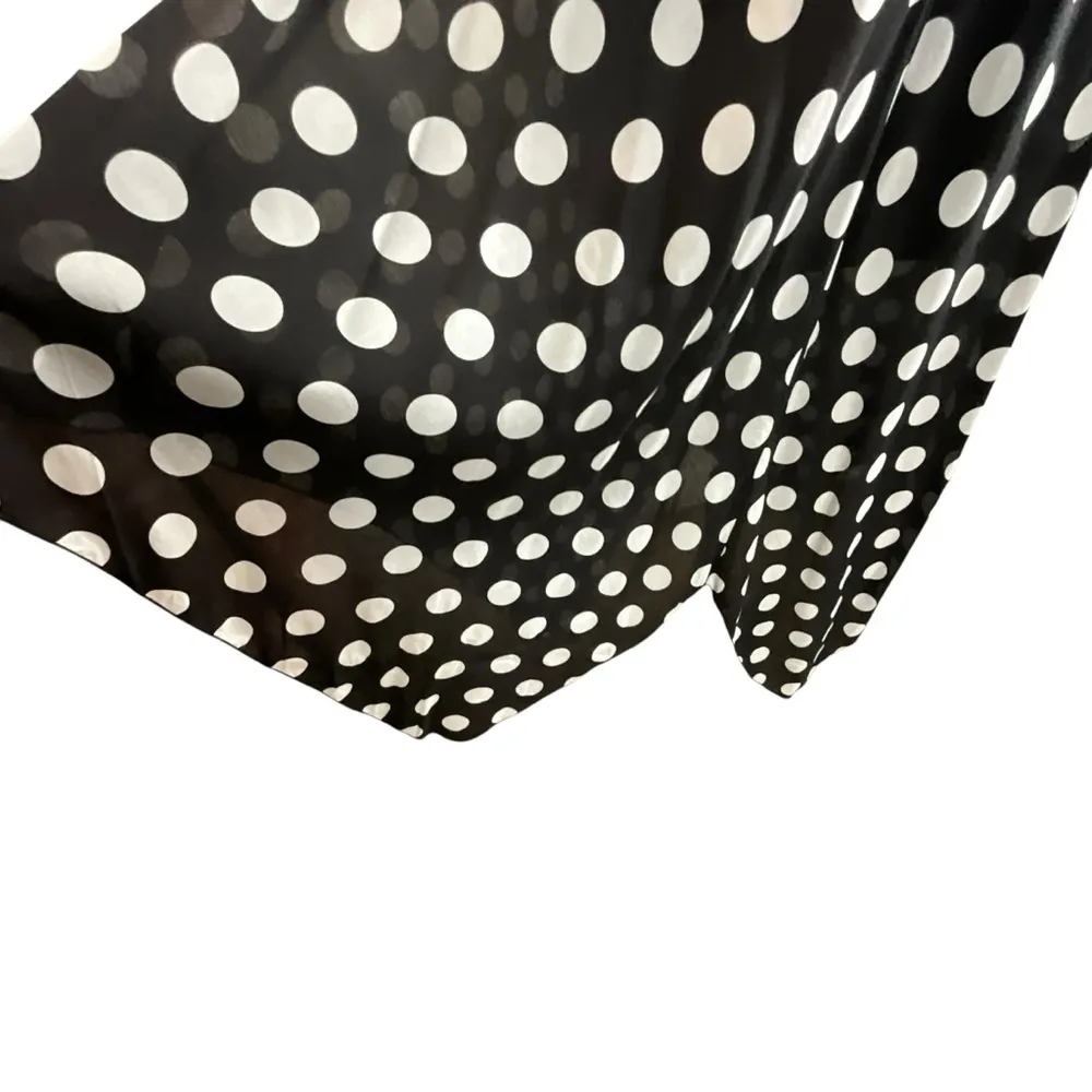 Simply Couture Polka Dot Sleeveless Handkerchief Hem Dress - in Black and White - Image 4
