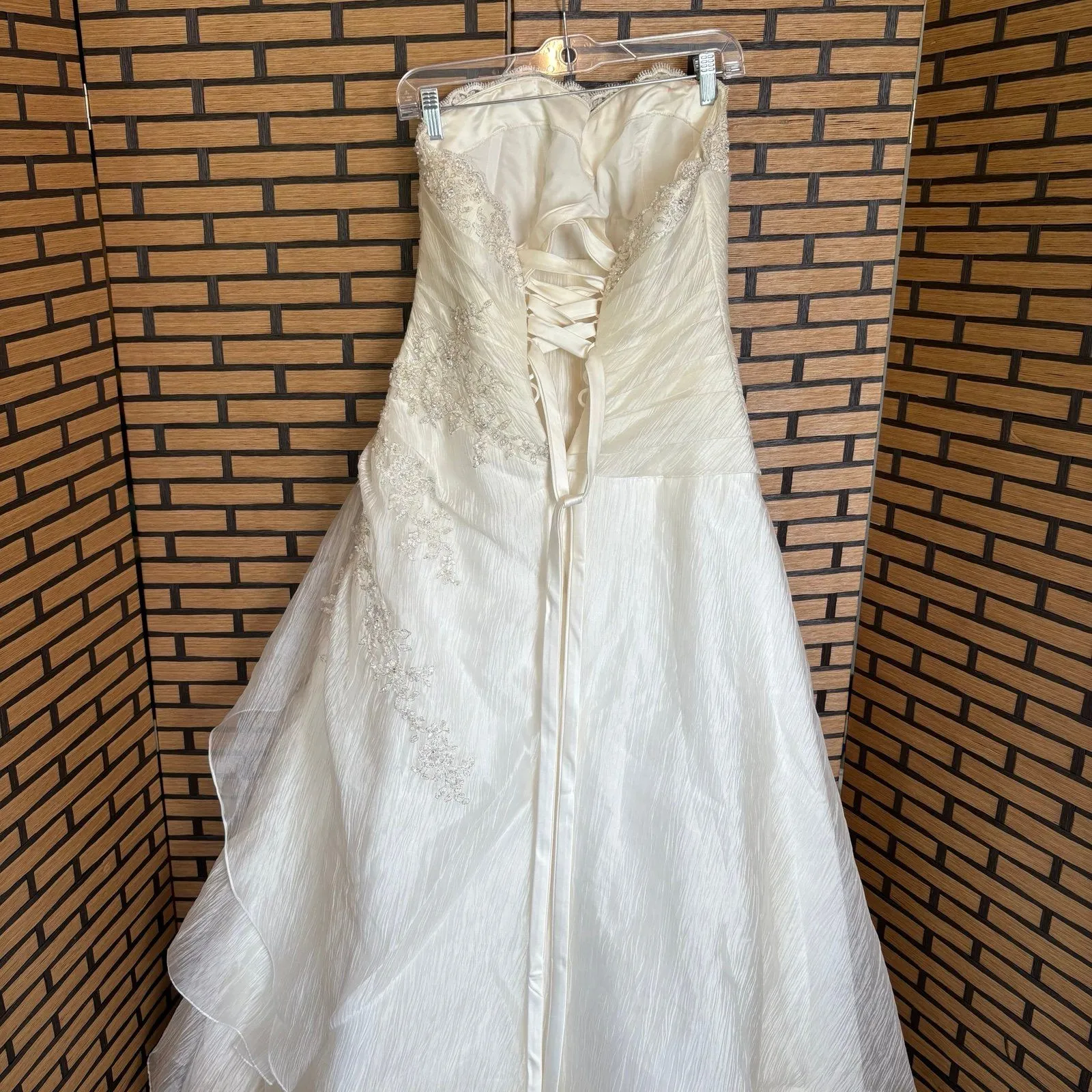 Mori Lee By Madeline Gardner White Strapless Wedding Dress Size 12 - Image 3