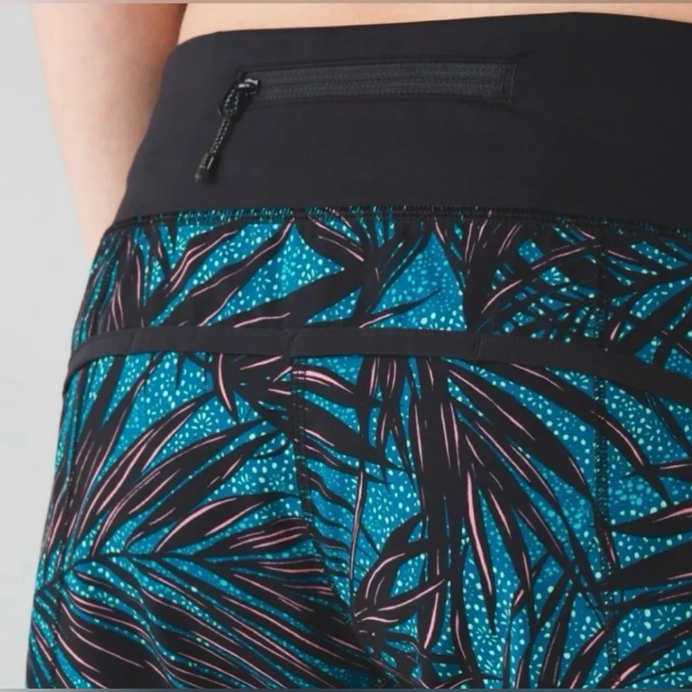 Lululemon Speed Shorts Teal Black Size 6 Lined - Image 3