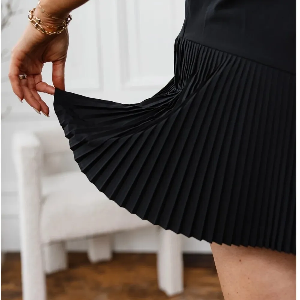 SPANX Yes Pleats Dress - Image 5