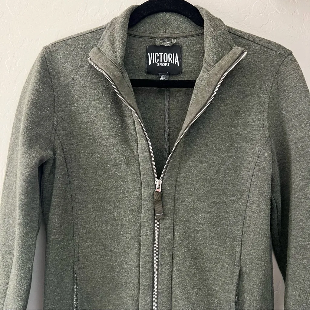Victoria’s Secret Sport Olive Zip-Up Jacket - Image 3