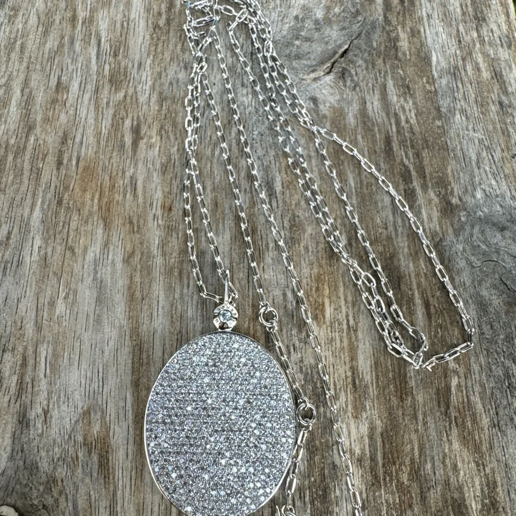 HENRI‎ BENDEL OVAL PENDANT NECKLACE 17” LONG - Image 2