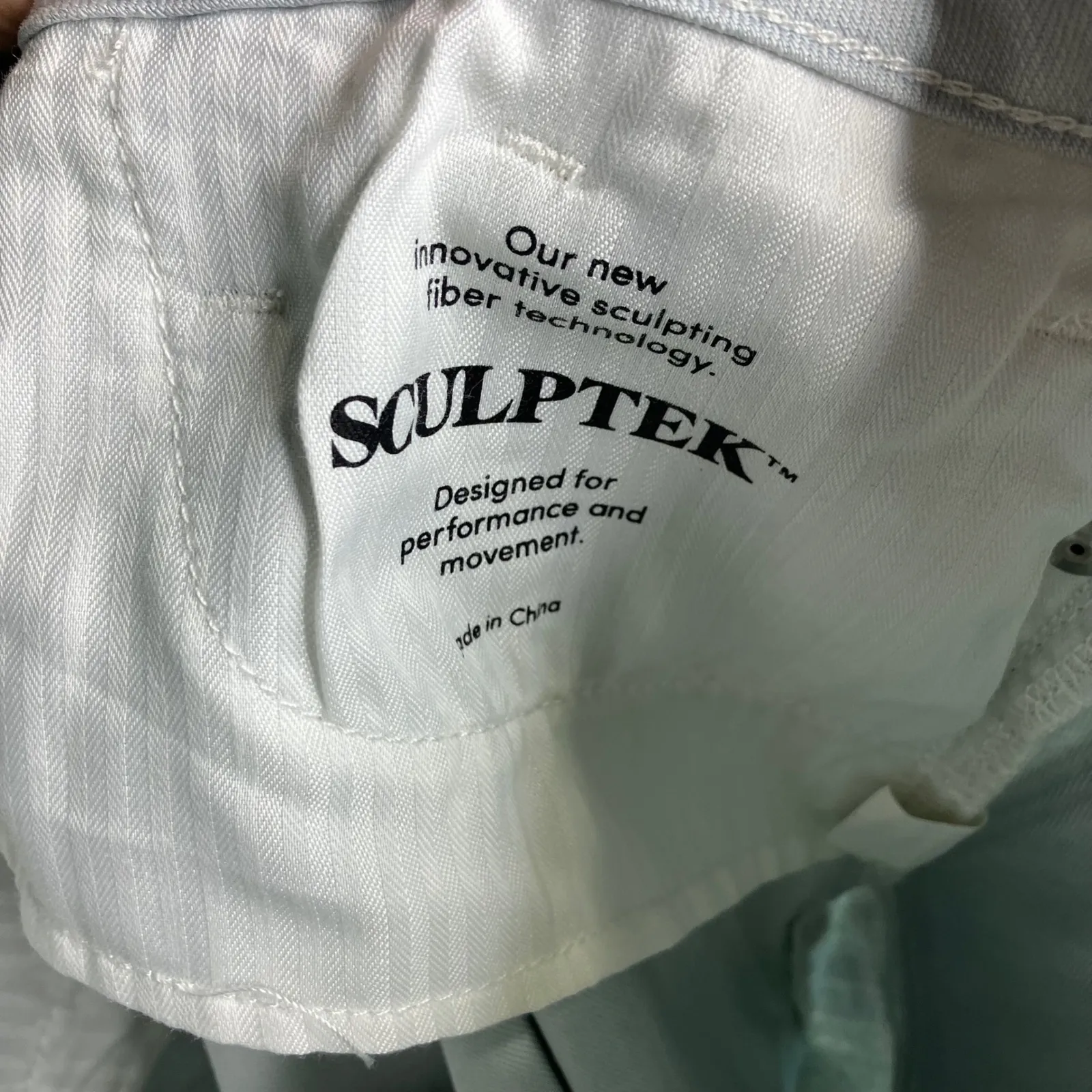 Athleta sculptek skinny crop jeans light wash women's size 4 tall new with tags - Image 9