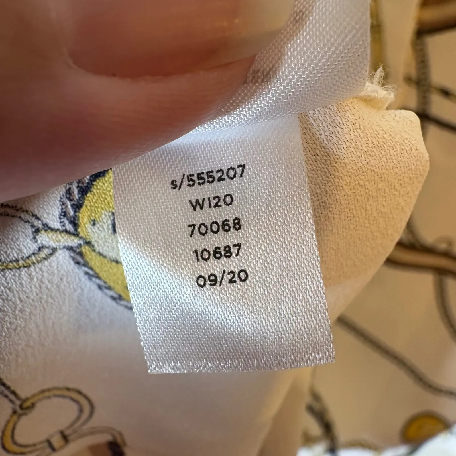 Ann Taylor Chain Print‎ Long Sleeve Button Blouse Size Medium - Image 7