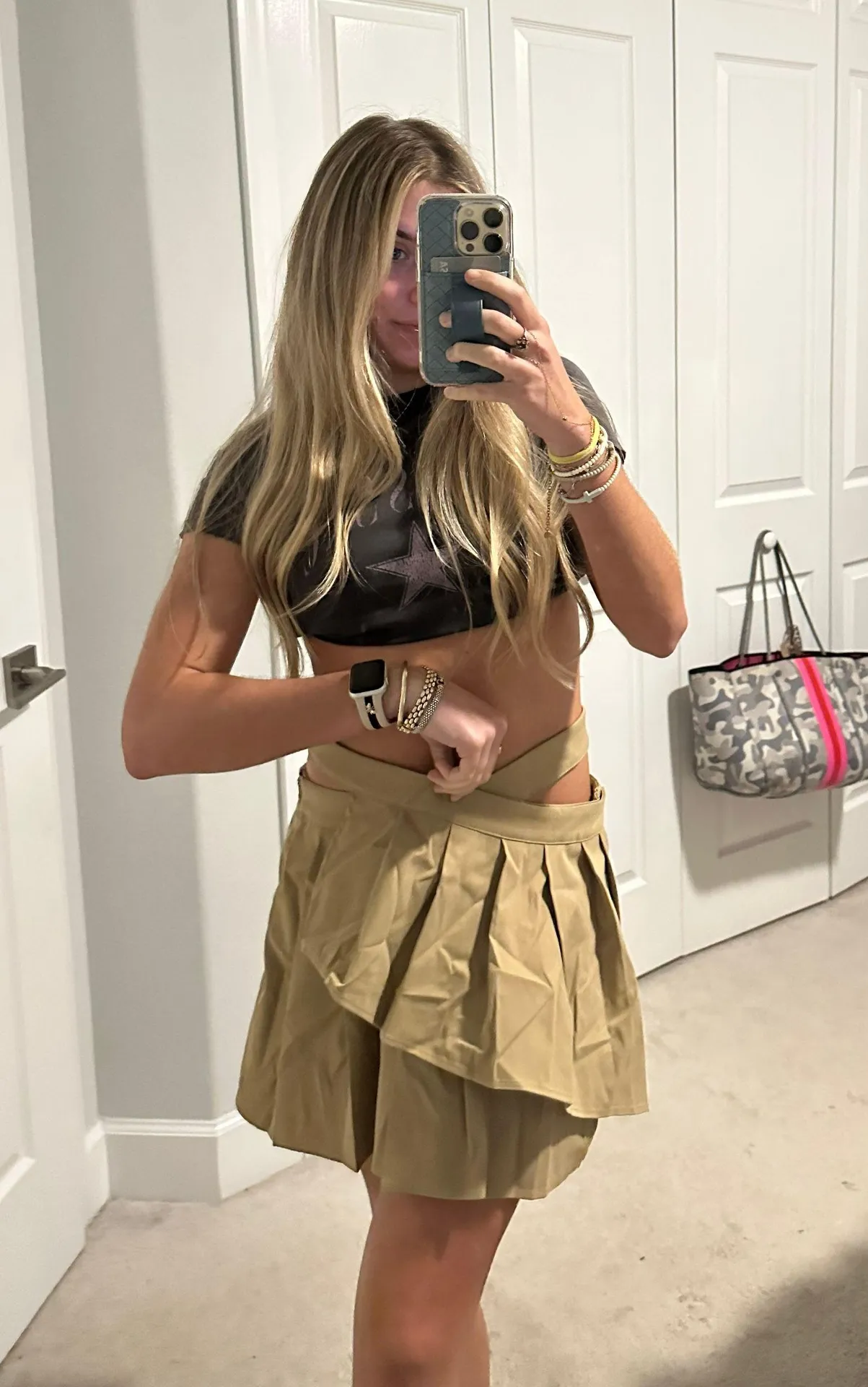 Pleated Mini Skirt - Image 3