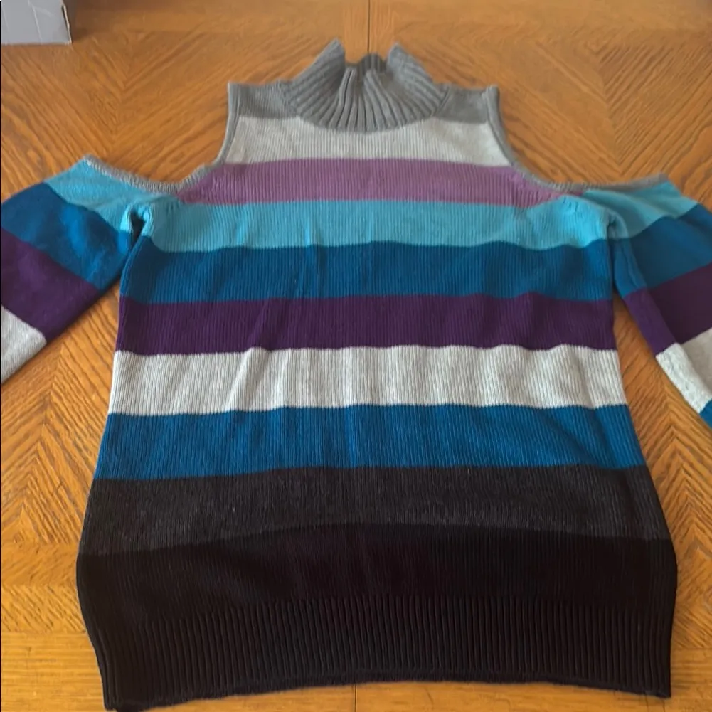 New York & Company Off - Image 3