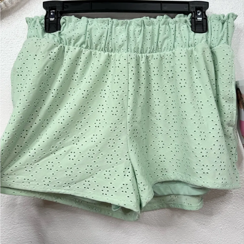 Celebrity Pink Shorts Womens Size XL Mint Green Eyelet High Waist Pull On - Image 3