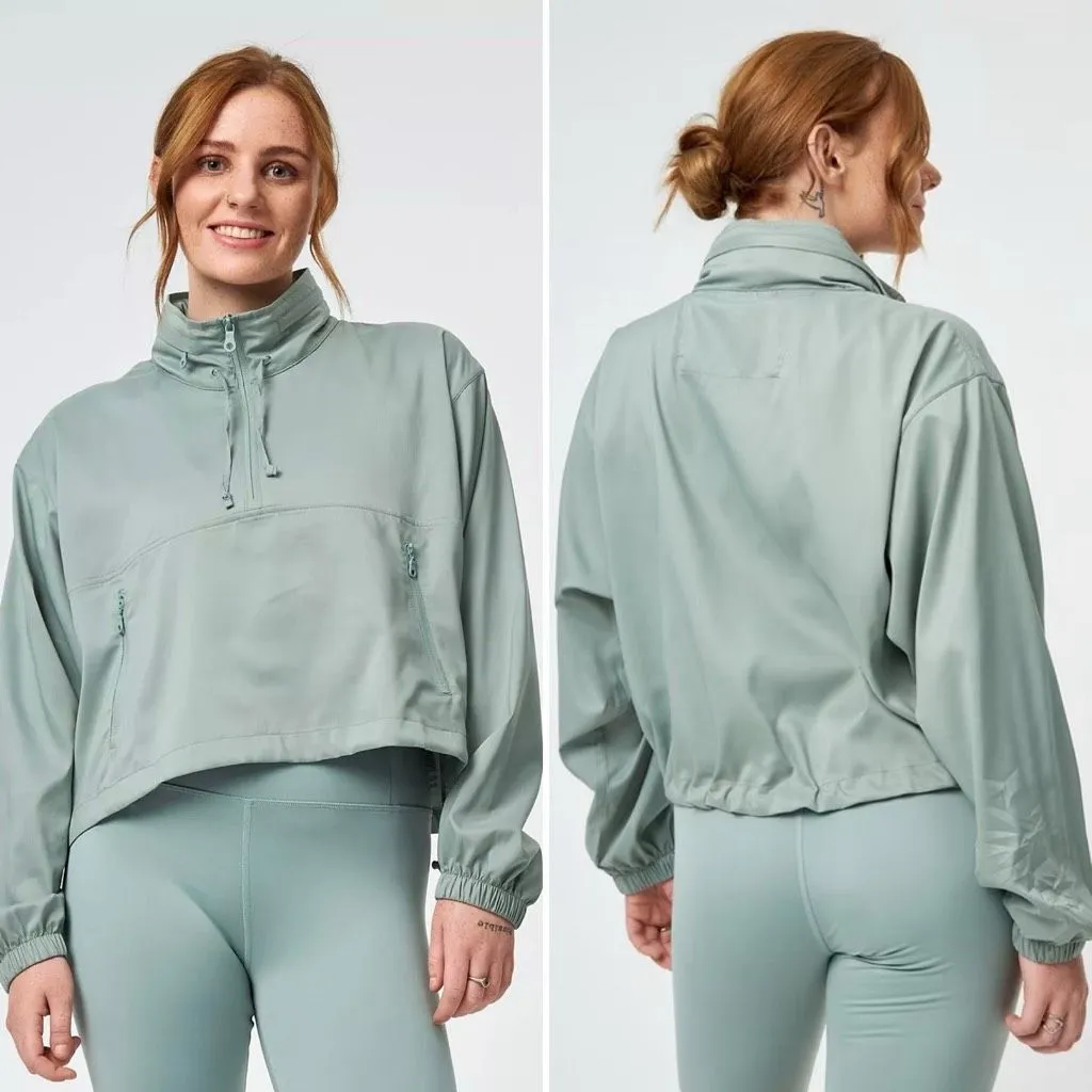 Girlfriend Collective Hummingbird Half-Zip Windbreaker in Chinoiserie Size XL - Image 2