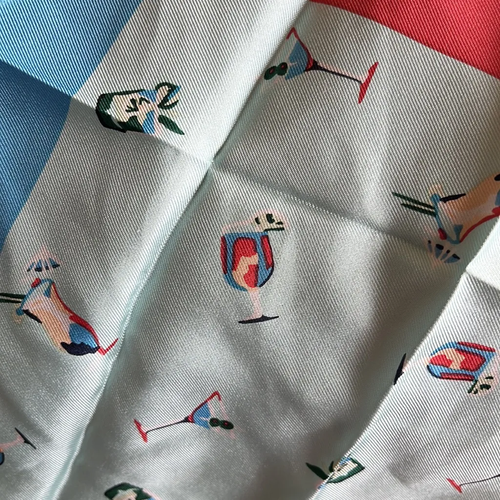 NWT BANANA REPUBLIC 100% SILK POCKET SQUARE SCARF FOUR WAY COCKTAIL BLUE - Image 9