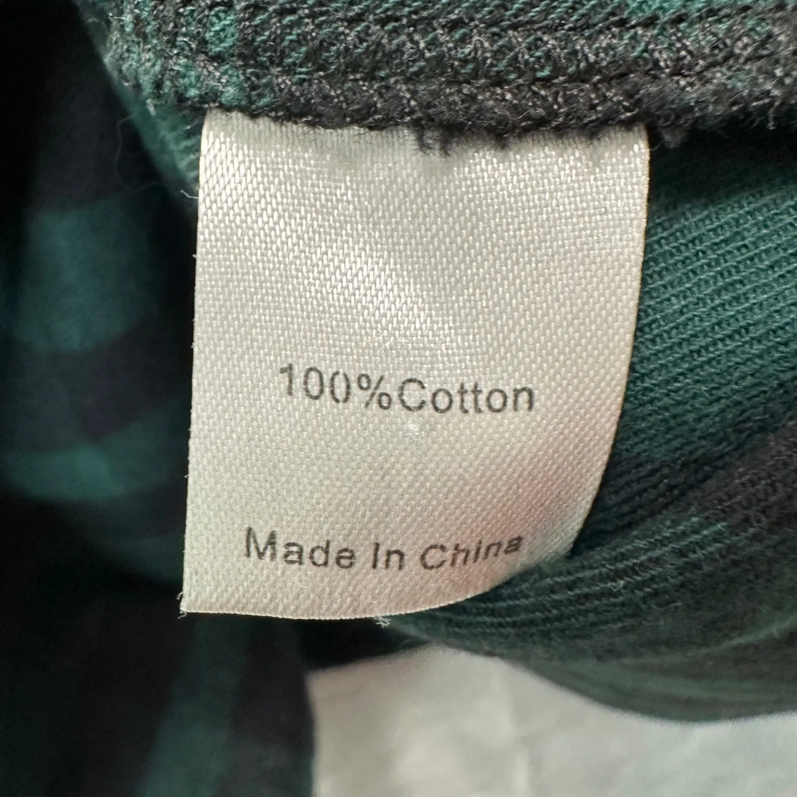 Tuckernuck Women Plaid Button Shirt Green Black S  Preppy Heritage Cabin Classic - Image 5