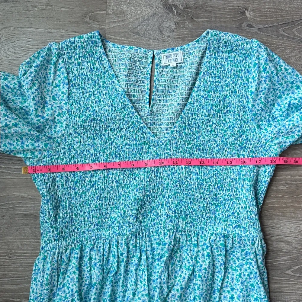 Tuckernuck Pink City Prints Ocean Ditsy Isabel V Neck Dress Large - Image 4