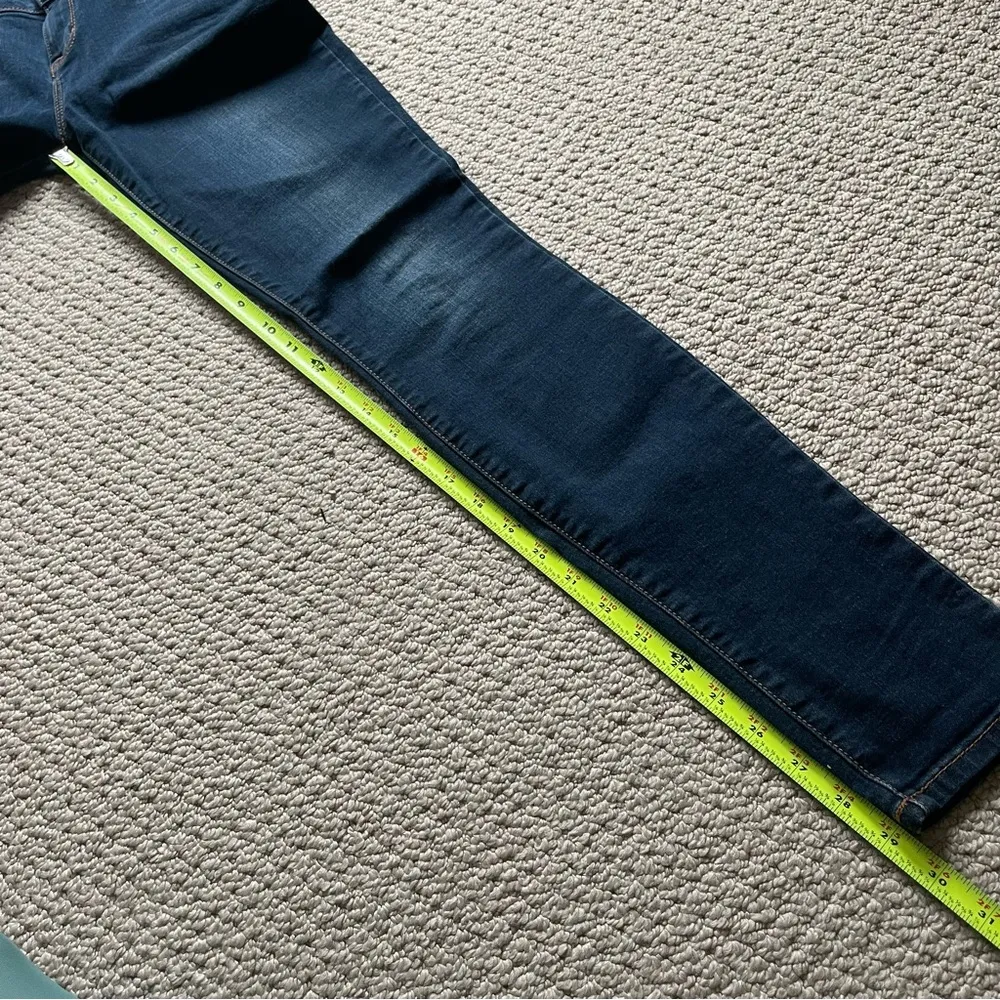 Bullhead “Skinniest” Dark Denim Mid Low Rise Skinny Jean Size 5 Blue - Image 8