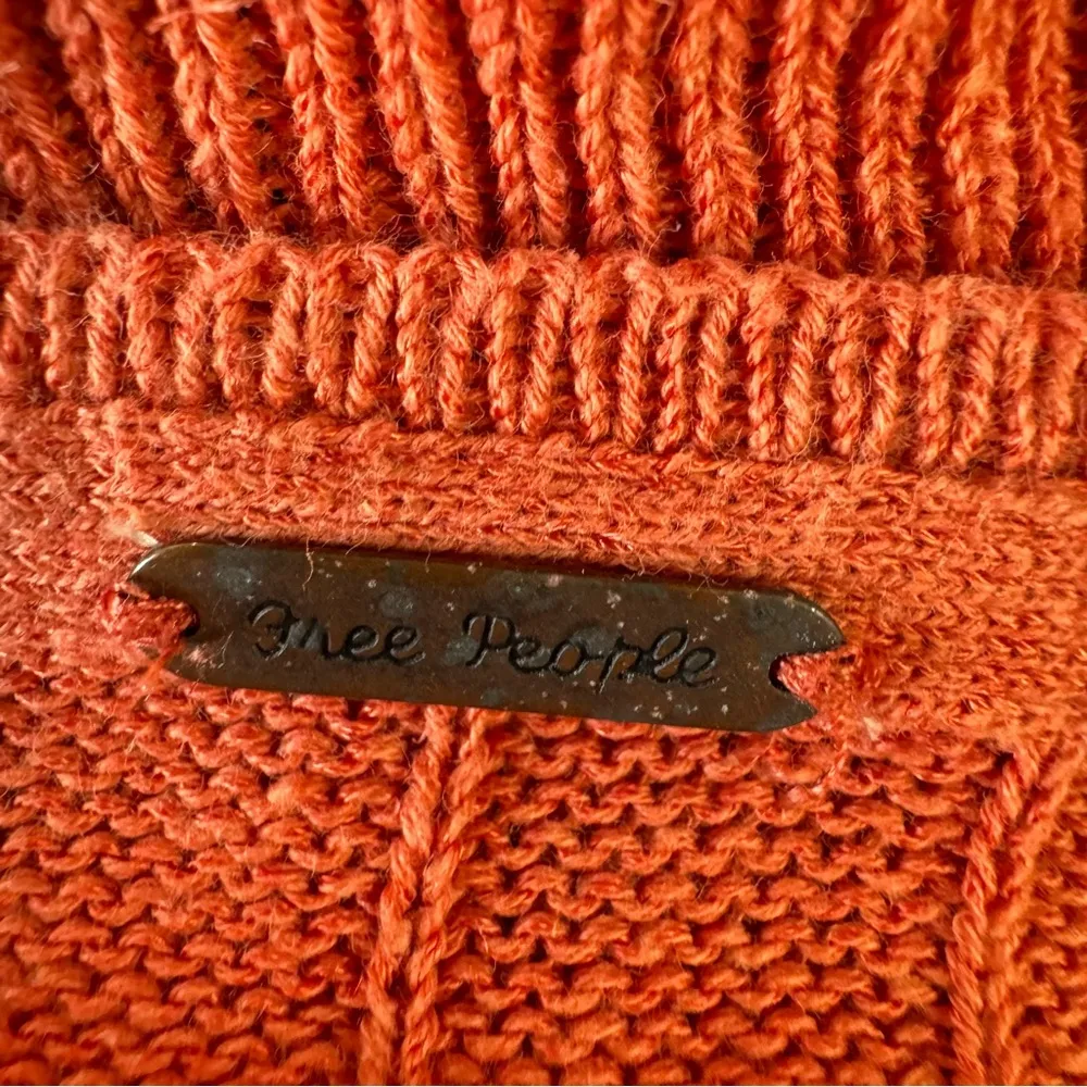 Free People Anthropologie Got Me Twisted Orange Knotted Front Cropped Sweater M - Image 15