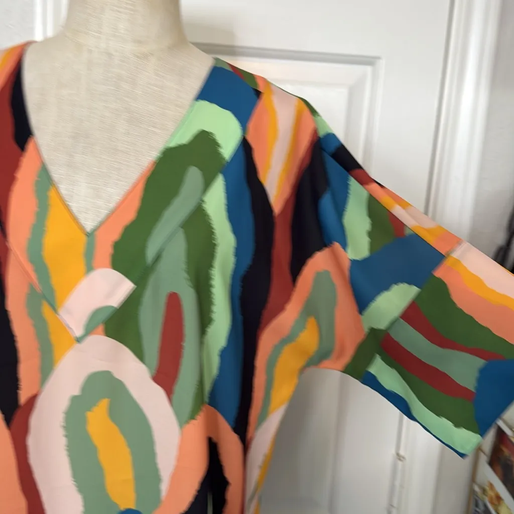 Crosby by Mollie Burch geode colorful vneck blouse - Image 9