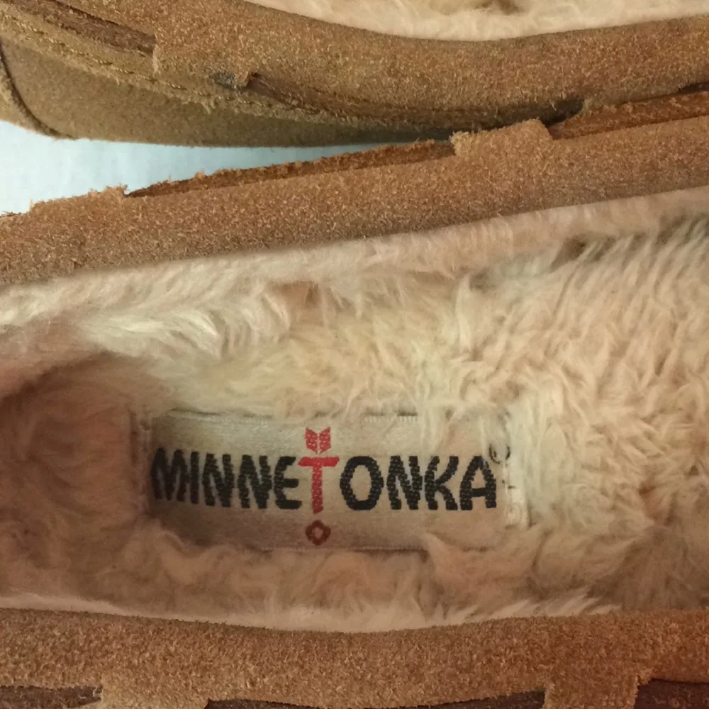 Minnetonka moccasins brown leather super soft - Image 5