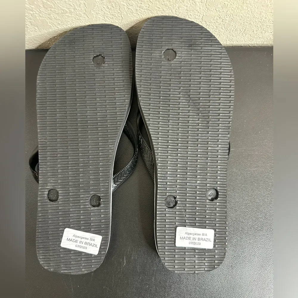 Havana‘s x Farm Rio Hawaiian Print Flip Flop size 11/12 - Image 3