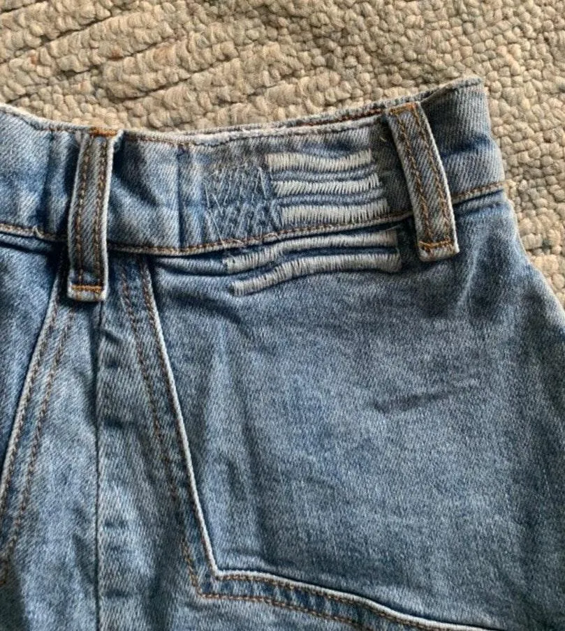 Revice Denim Star Butt Shorts - Image 6