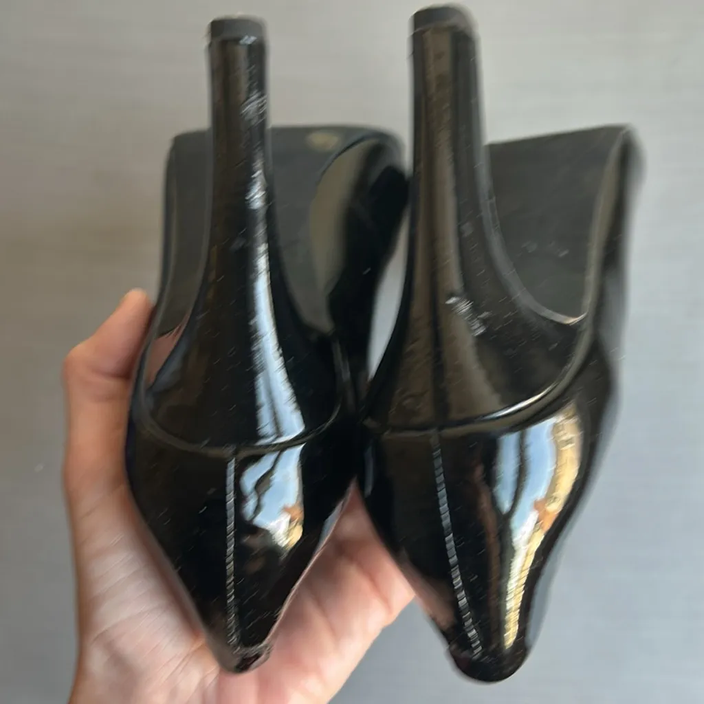 Women’s Jessica Simpson patent leather pumps - Image 5