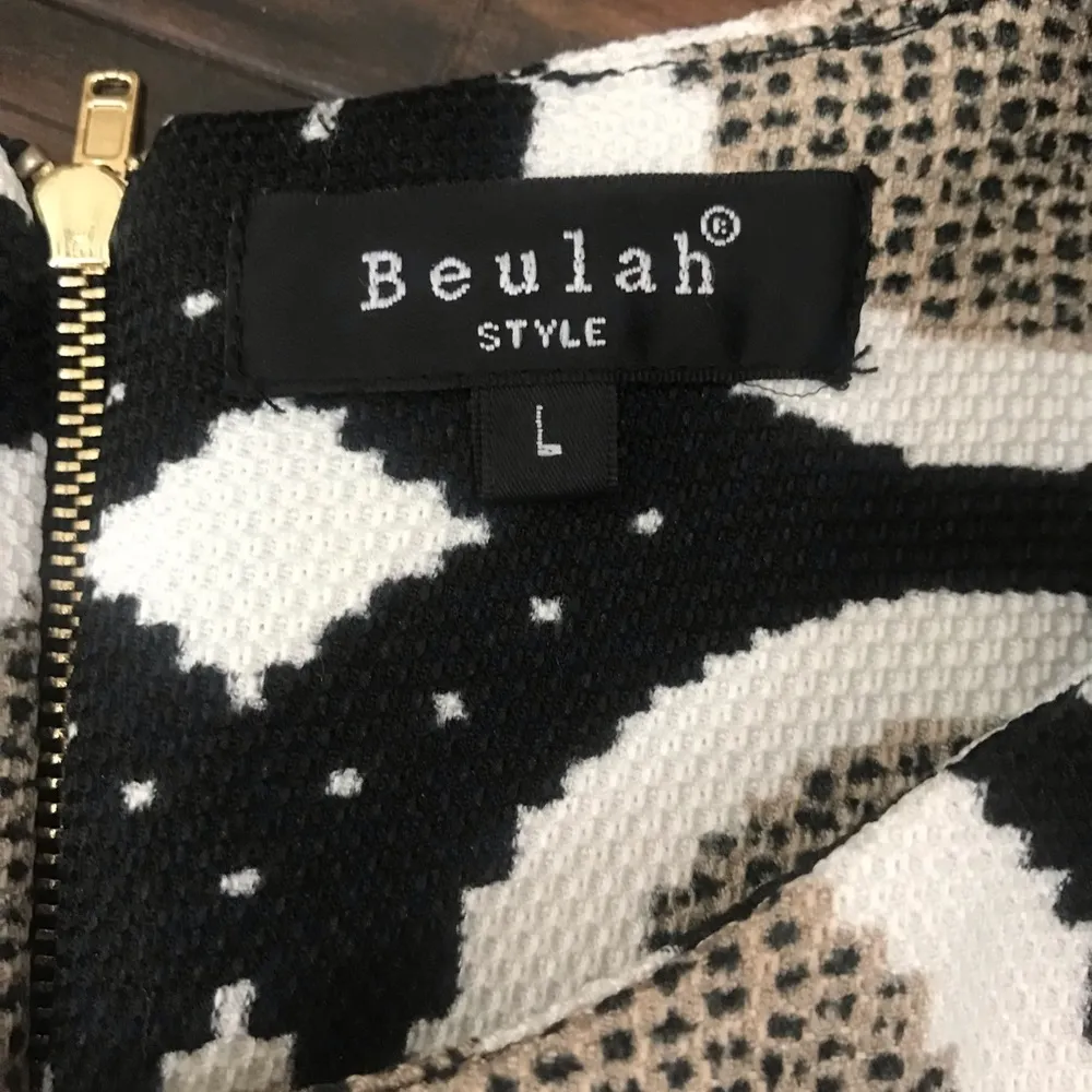 Beulah Style Circle Print Top - Size L - Image 6