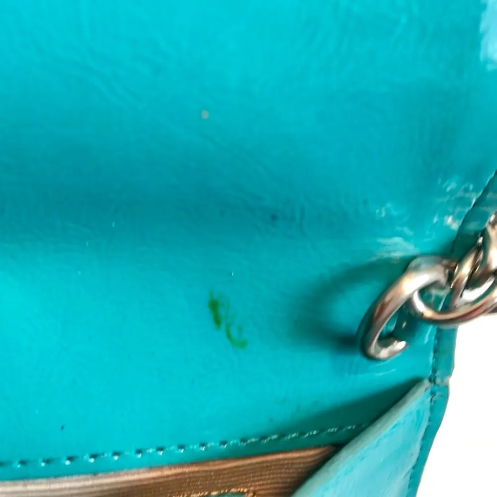 NWOT Anne Taylor patent leather slim handbag aqua blue - Image 15