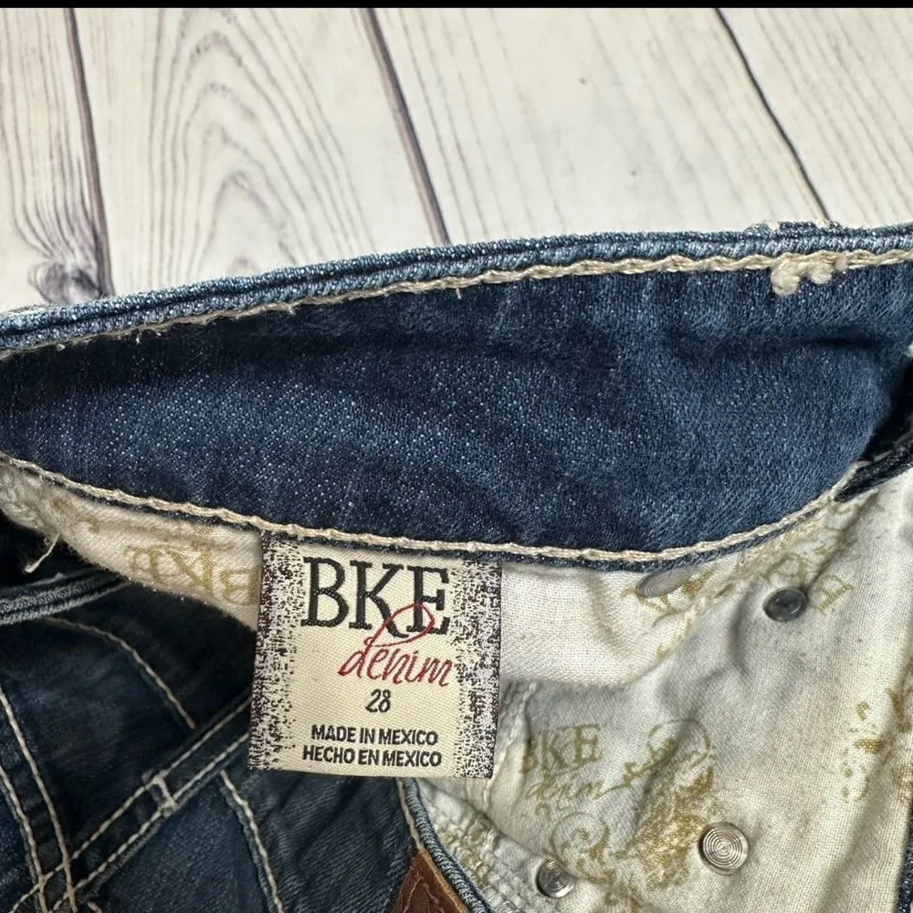 BKE Buckle Denim Capri Cropped Jeans Starlite Thick Stitch Women Sz 28 - Image 10