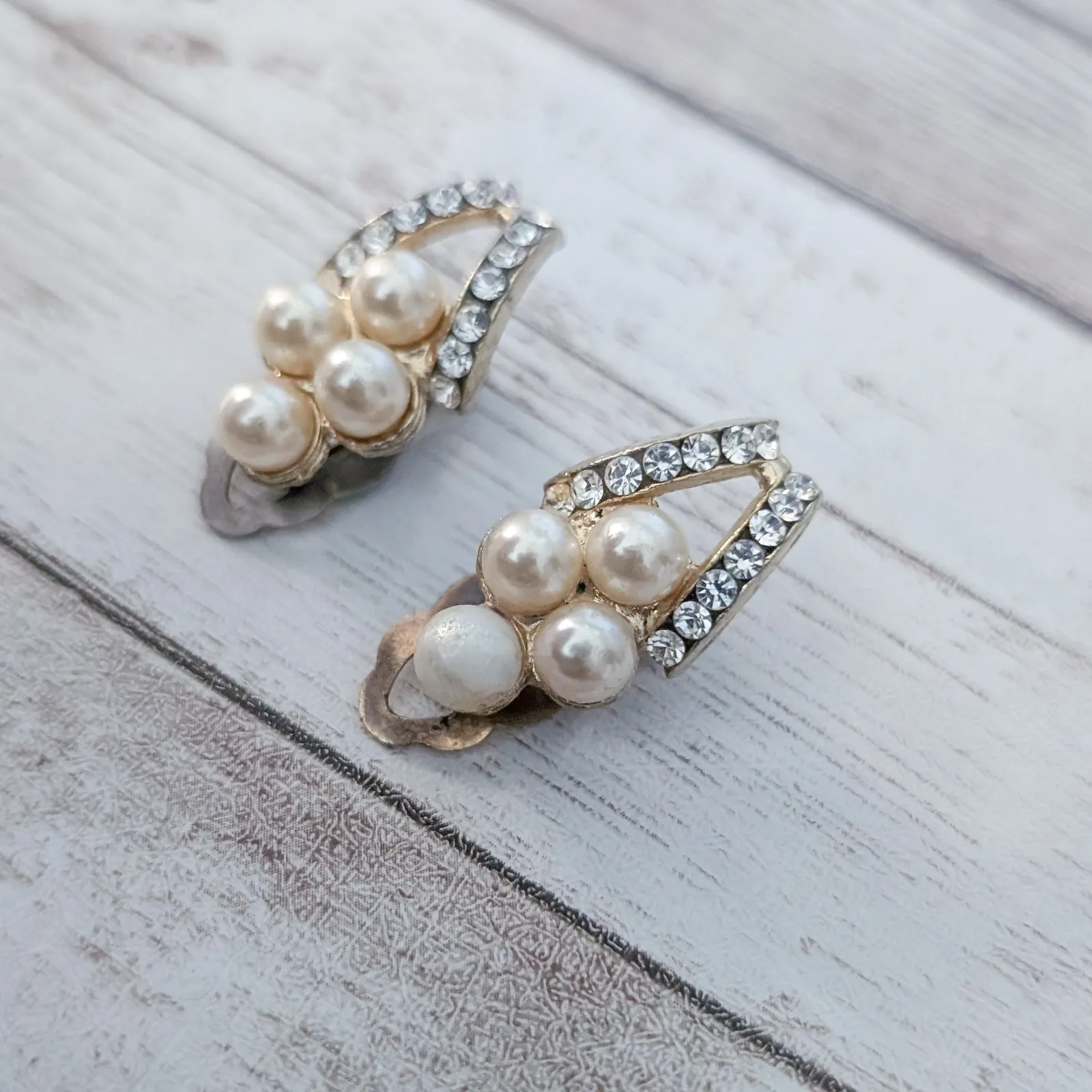 Vintage Clip On Earrings Faux Pearls & Clear Gems - Image 3
