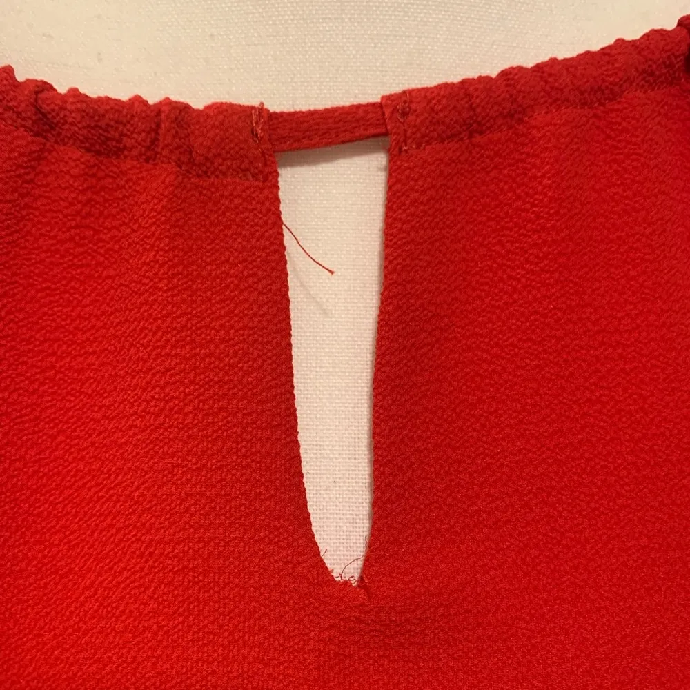 Design Lab  | key hole top - Image 6