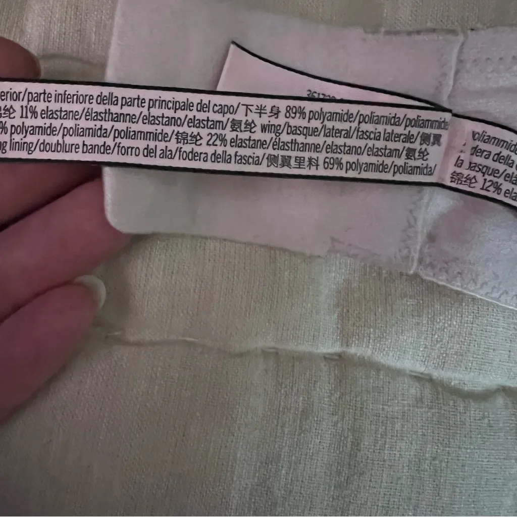 Victoria’s Secret Dream Angels Lavender Lace Multi Way Bra in Size 32DDD - Image 10