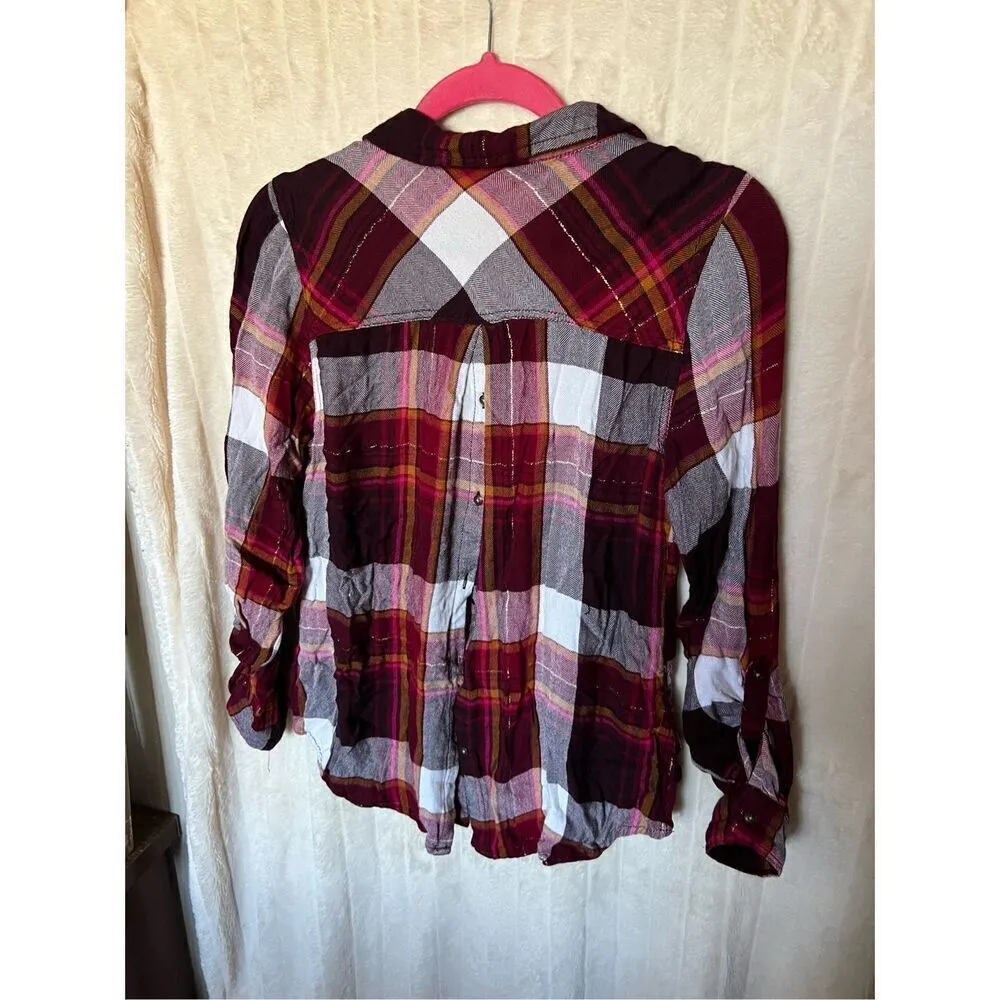 Maurices Multi-Colored Plaid Button Down Top Woman’s Size Medium - Image 10