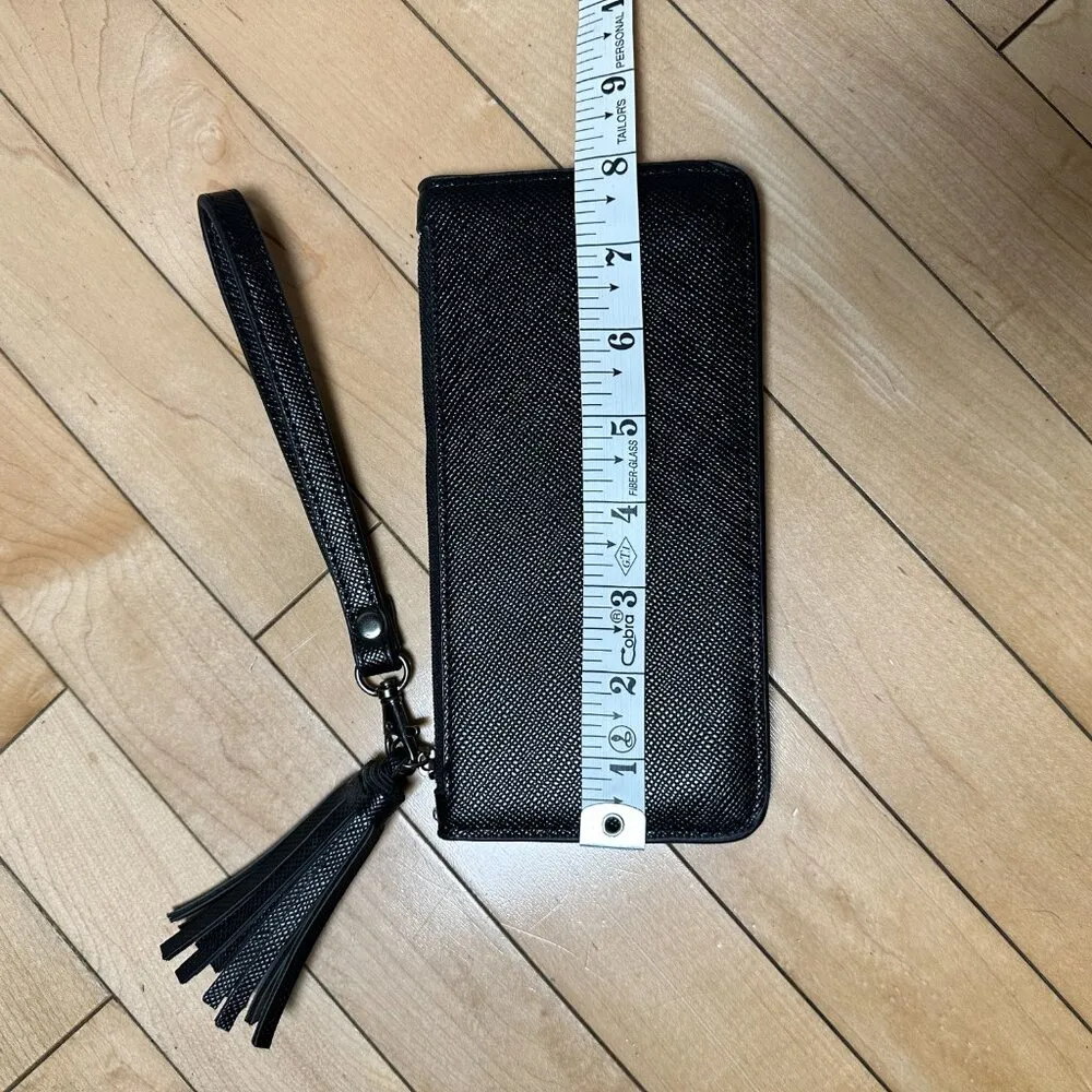 NWOT Pebbled Black Leather Wallet Clutch Wristlet with Tassel and zipper detail - Image 3