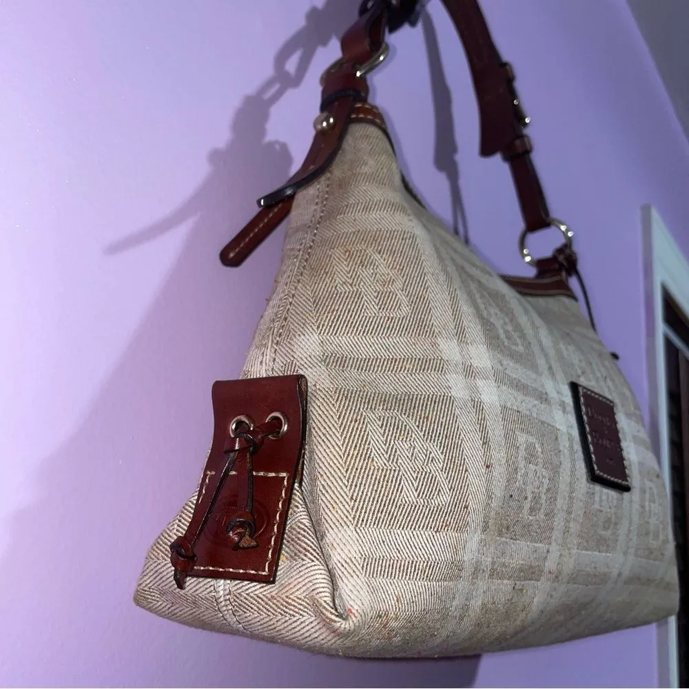 Dooney & Bourke East West Slouch Small Hobo Shoulder Bag Logo Y2K Plaid Vintage - Image 6