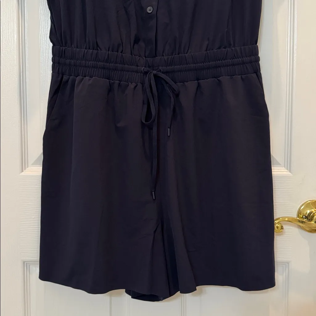 Athleta Avenue Romper Navy Size Medium - Image 5