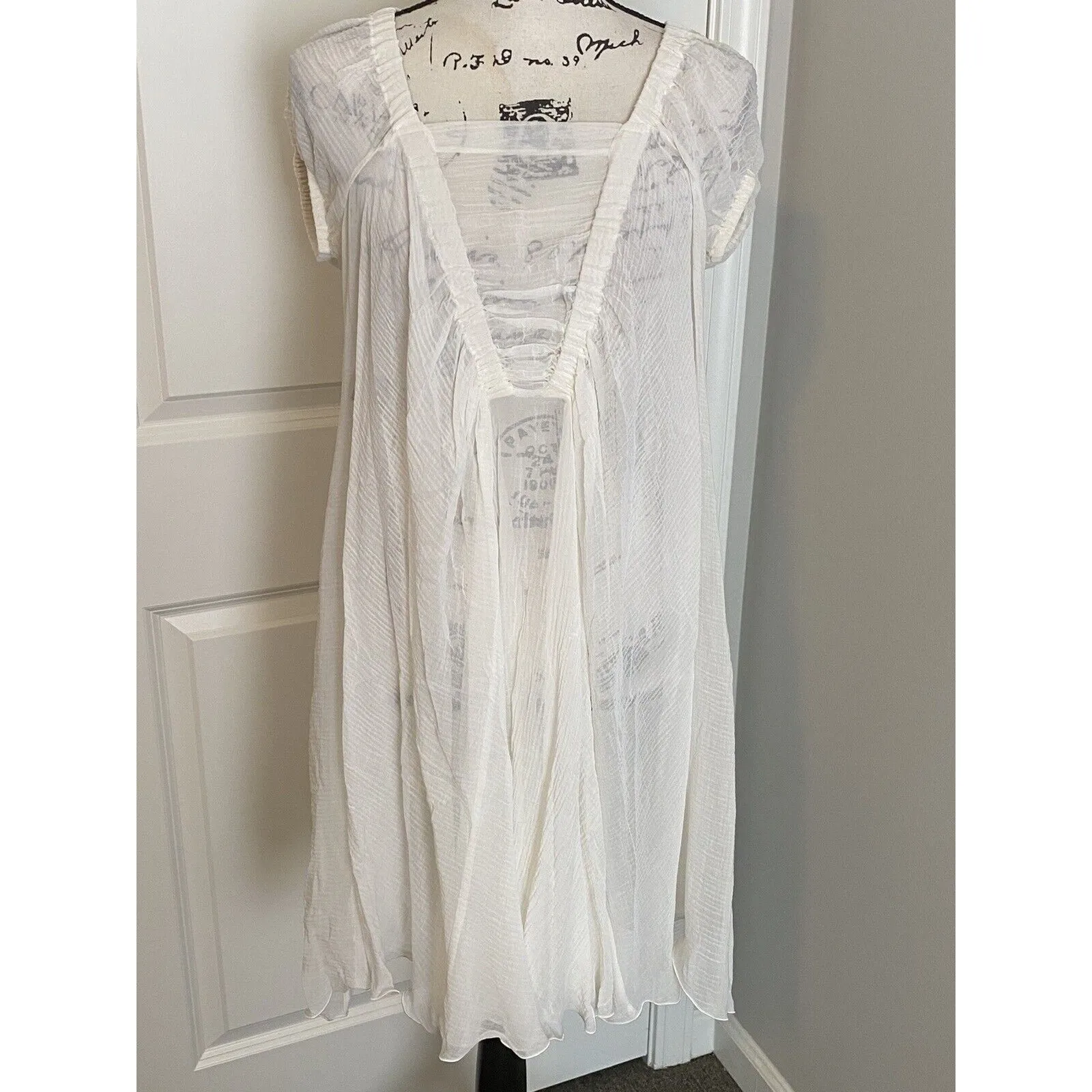 M Siamo Women’s Cream Casual Sheer Lightweight Ribbed Dress Sz Sm - Image 2